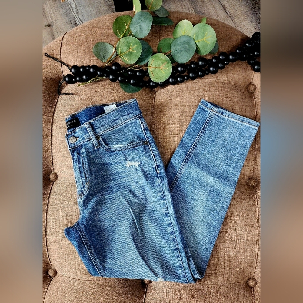 Banana Republic Girlfriend Jeans